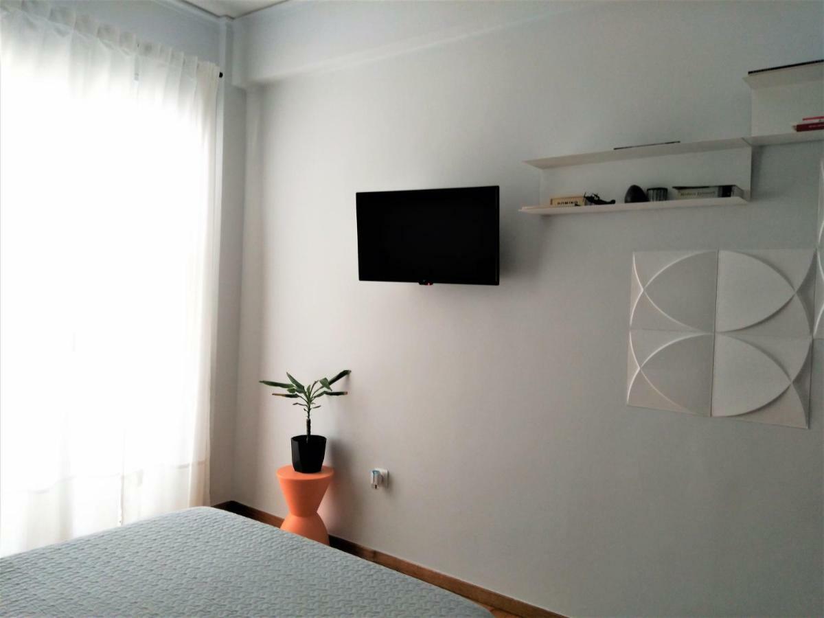 Athens Pangrati Modern Apt 10Min To Metro المظهر الخارجي الصورة